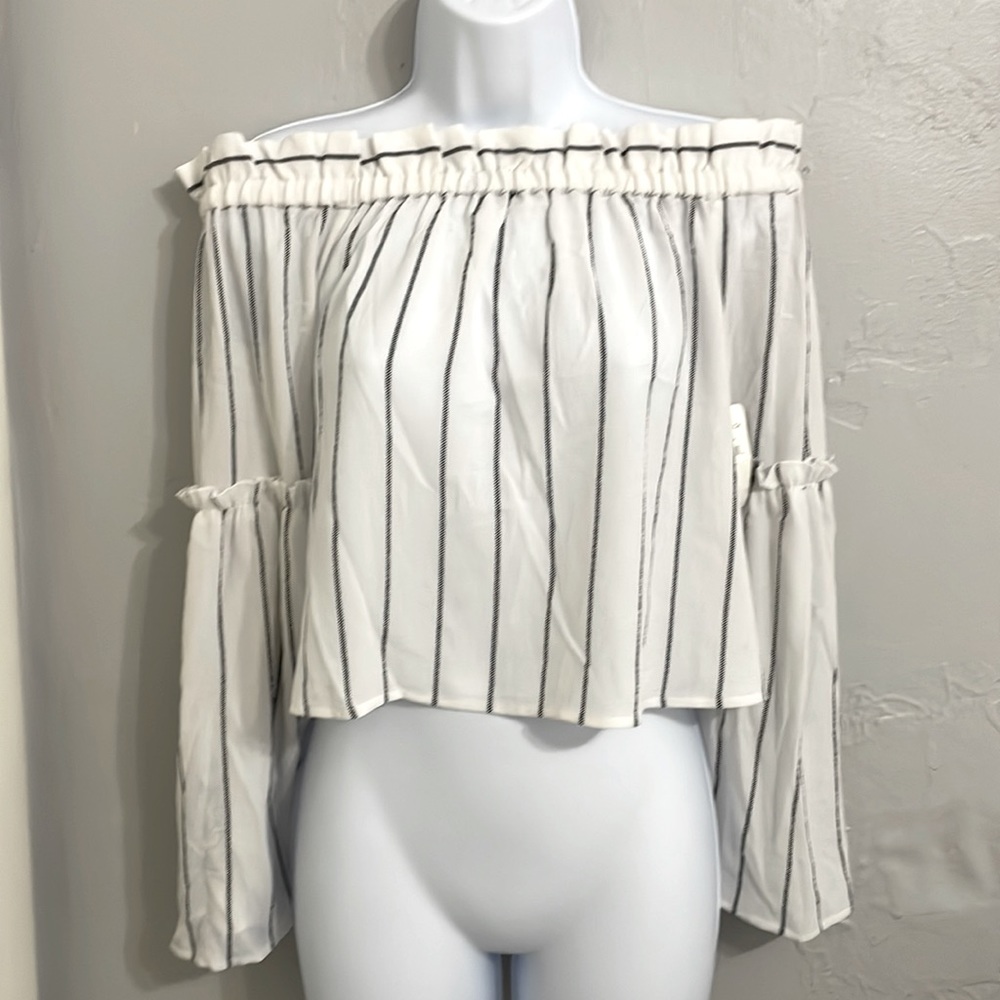 Off the should stripped top